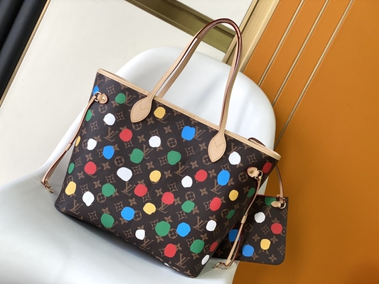 काला LV X Yayoi Kusama Louis Vuitton नेवरफुल MM मोनोग्राम बैग मल्टीकलर