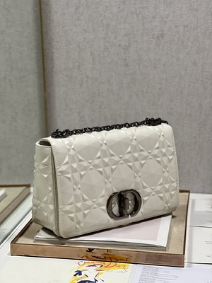 CHRISTIAN DIOR मिनी स्लिंग बैग ब्रांडेड हैंडबैग CARO M9241 BANK 030